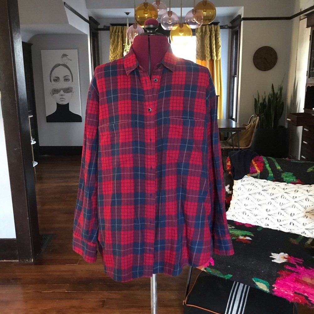 Women’s Madewell red & blue plaid button up shirt